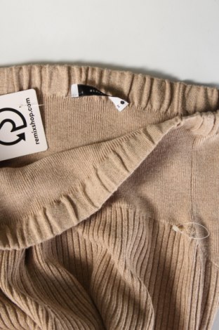 Damenhose Reserved, Größe M, Farbe Beige, Preis 10,99 €