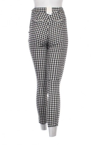 Damenhose Stradivarius, Größe S, Farbe Mehrfarbig, Preis 16,99 €