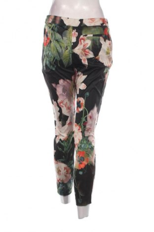 Damenhose Ted Baker, Größe M, Farbe Mehrfarbig, Preis 51,99 €