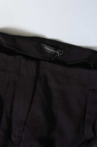 Damenhose Trendyol, Größe XS, Farbe Schwarz, Preis 21,00 €