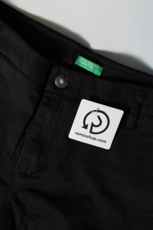 Pantaloni de femei United Colors Of Benetton, Mărime M, Culoare Negru, Preț 104,59 Lei