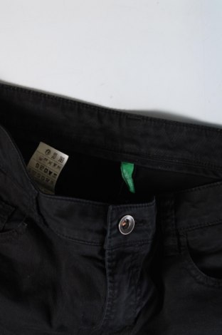 Pantaloni de femei United Colors Of Benetton, Mărime M, Culoare Negru, Preț 54,99 Lei