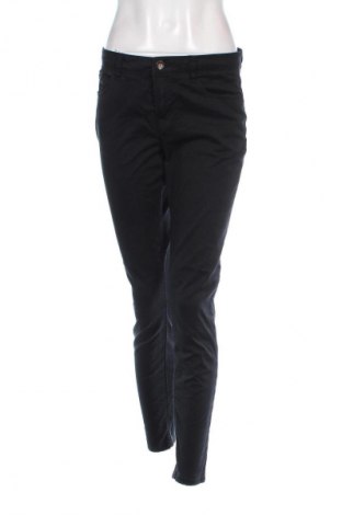 Pantaloni de femei United Colors Of Benetton, Mărime M, Culoare Negru, Preț 54,99 Lei