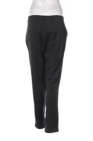 Pantaloni de femei Vero Moda, Mărime M, Culoare Gri, Preț 81,99 Lei