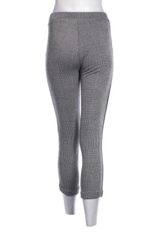 Pantaloni de femei Zara Trafaluc, Mărime S, Culoare Multicolor, Preț 35,99 Lei