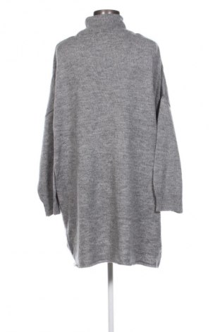 Damski sweter Pull&Bear, Rozmiar M, Kolor Szary, Cena 46,99 zł