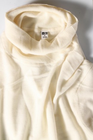 Damenpullover Uniqlo, Größe M, Farbe Ecru, Preis 14,99 €