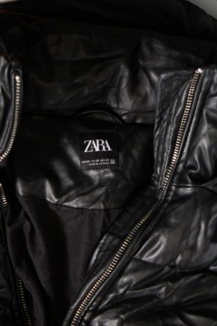 Дамско кожено яке Zara, Размер XS, Цвят Черен, Цена 41,49 лв.