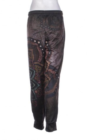 Pantaloni trening de femei, Mărime L, Culoare Multicolor, Preț 52,99 Lei