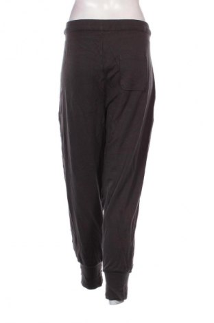 Pantaloni trening de femei Fabletics, Mărime XXL, Culoare Gri, Preț 39,99 Lei