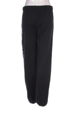 Pantaloni trening de femei Gildan, Mărime S, Culoare Negru, Preț 38,99 Lei