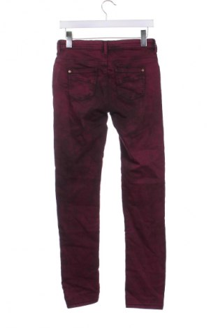 Kinderjeans Charles Vogele, Größe 15-18y/ 170-176 cm, Farbe Lila, Preis 6,99 €