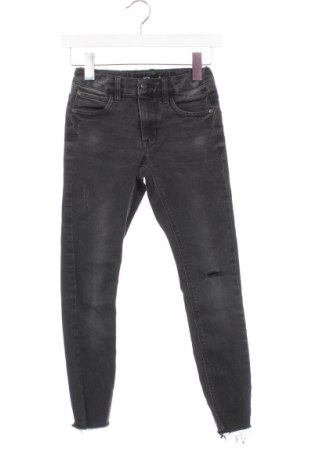 Kinderjeans LMTD, Größe 9-10y/ 140-146 cm, Farbe Grau, Preis € 8,99