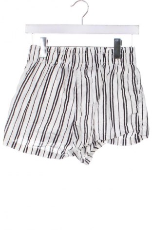 Detské krátke nohavice  H&M, Veľkosť 12-13y/ 158-164 cm, Farba Biela, Cena  5,12 €