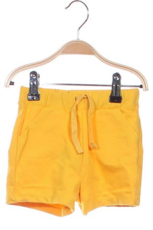 Kinder Shorts LC Waikiki, Größe 9-12m/ 74-80 cm, Farbe Gelb, Preis 5,99 €