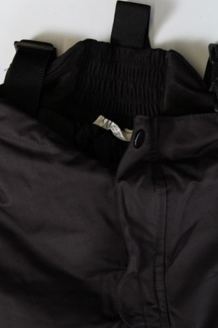 Dětské kalhoty pro zimní sporty  H&M, Velikost 3-4y/ 104-110 cm, Barva Černá, Cena  459,00 Kč