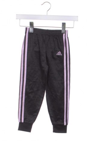 Kinder Sporthose Adidas, Größe 4-5y/ 110-116 cm, Farbe Grau, Preis 20,49 €