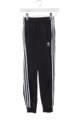 Dziecięce spodnie sportowe Adidas Originals, Rozmiar 10-11y/ 146-152 cm, Kolor Czarny, Cena 86,99 zł