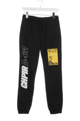 Pantaloni de trening, pentru copii Chapter, Mărime 12-13y/ 158-164 cm, Culoare Negru, Preț 32,99 Lei