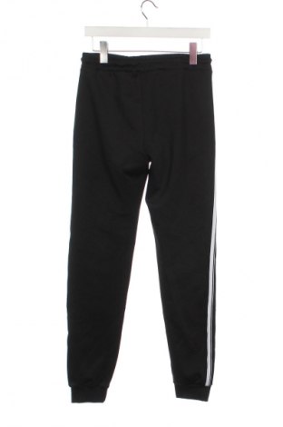 Pantaloni de trening, pentru copii Chapter, Mărime 12-13y/ 158-164 cm, Culoare Negru, Preț 39,99 Lei