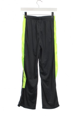 Pantaloni de trening, pentru copii Nike, Mărime 11-12y/ 152-158 cm, Culoare Multicolor, Preț 101,99 Lei