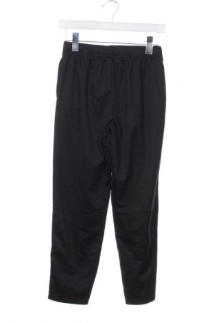 Kinder Sporthose Nike, Größe 15-18y/ 170-176 cm, Farbe Schwarz, Preis 13,99 €