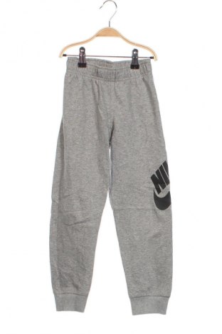 Detské tepláky Nike, Veľkosť 5-6y/ 116-122 cm, Farba Sivá, Cena  11,25 €