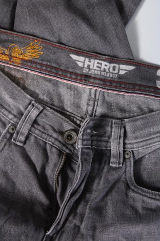 Herren Jeans HERO by John Medoox, Größe M, Farbe Grau, Preis € 10,49