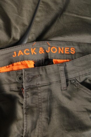 Blugi de bărbați Jack & Jones, Mărime M, Culoare Verde, Preț 79,99 Lei