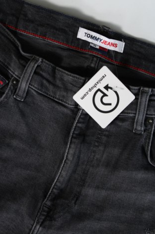 Męskie jeansy Tommy Jeans, Rozmiar L, Kolor Szary, Cena 392,02 zł