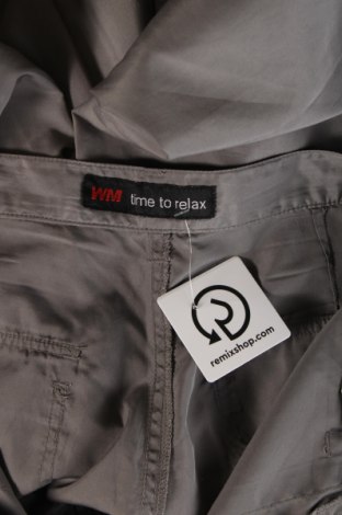 Herrenhose, Größe S, Farbe Grau, Preis € 13,99