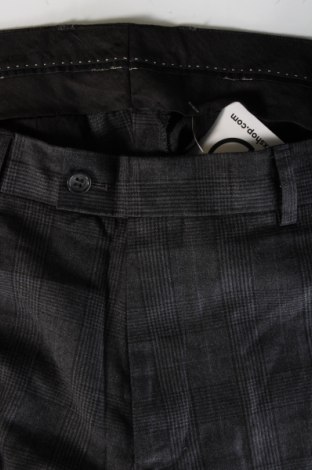 Pantaloni de bărbați Christian Berg, Mărime XL, Culoare Gri, Preț 67,99 Lei