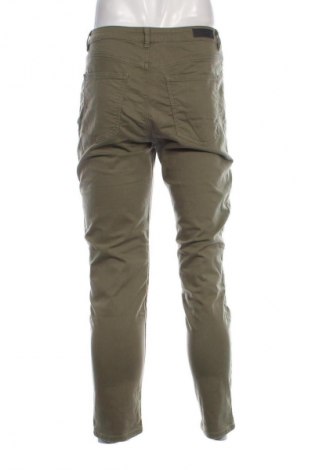 Pantaloni de bărbați United Colors Of Benetton, Mărime M, Culoare Verde, Preț 122,45 Lei