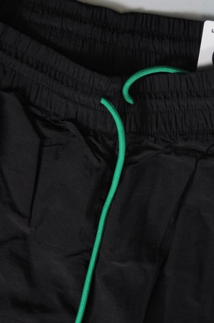 Herren Sporthose, Größe S, Farbe Mehrfarbig, Preis € 10,49