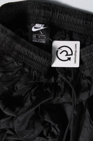 Pantaloni trening de bărbați Nike, Mărime M, Culoare Negru, Preț 150,99 Lei