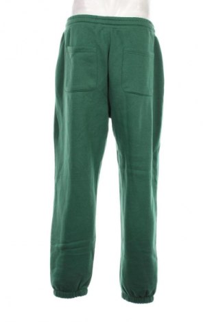 Pantaloni trening de bărbați Sinsay, Mărime L, Culoare Verde, Preț 73,98 Lei