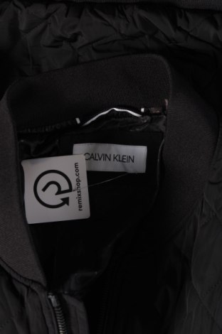 Ανδρικό μπουφάν Calvin Klein, Μέγεθος L, Χρώμα Μαύρο, Τιμή 80,99 €