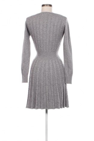 Kleid, Größe S, Farbe Grau, Preis 20,49 €