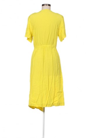 Kleid, Größe L, Farbe Gelb, Preis € 14,83