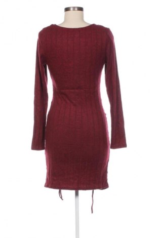 Kleid, Größe S, Farbe Rot, Preis € 7,49