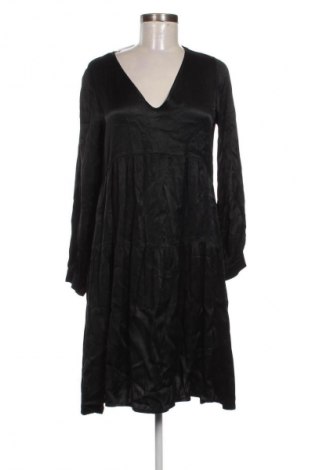 Kleid Ancora, Größe M, Farbe Schwarz, Preis 10,99 €