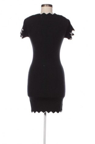 Rochie Apricot, Mărime M, Culoare Negru, Preț 79,99 Lei