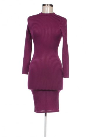 Kleid Boohoo, Größe M, Farbe Lila, Preis 10,99 €