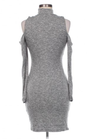 Kleid Charlotte Russe, Größe S, Farbe Grau, Preis € 20,49