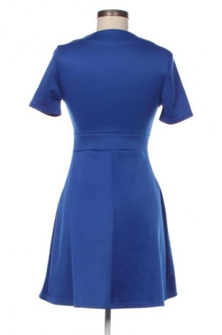 Kleid Club L, Größe M, Farbe Blau, Preis € 33,99