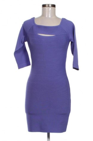 Kleid Guess, Größe L, Farbe Lila, Preis 132,17 €