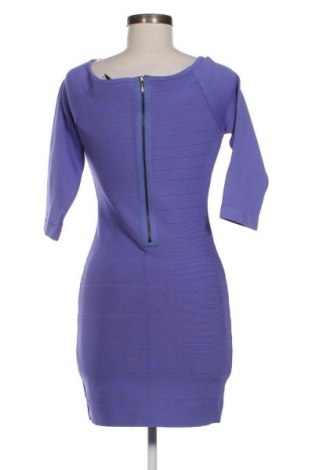 Kleid Guess, Größe L, Farbe Lila, Preis € 132,17