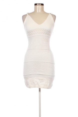 Rochie H&M, Mărime S, Culoare Alb, Preț 54,99 Lei