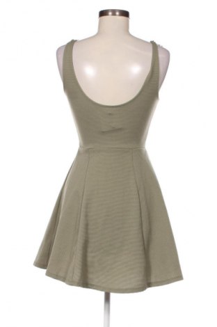 Kleid H&M Divided, Größe S, Farbe Grün, Preis 11,99 €