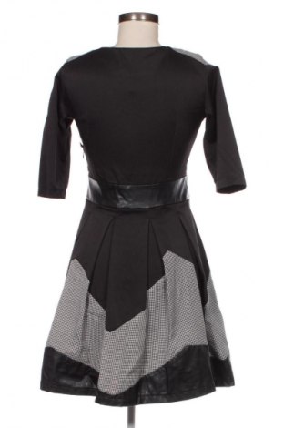 Kleid Nelita, Größe M, Farbe Schwarz, Preis 20,71 €